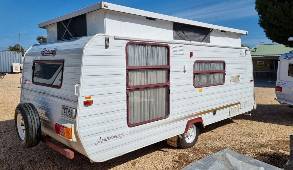 ROADSTAR 17'6" CN 9R8012 RN YCY-668