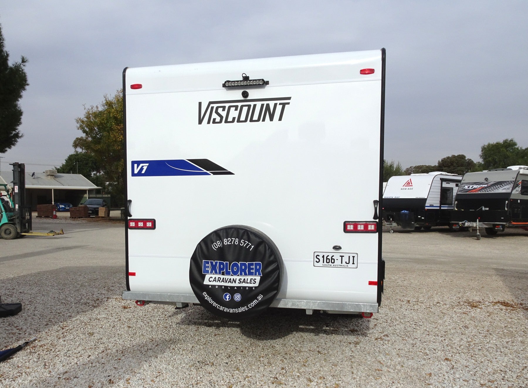 VISCOUNT 18'6" RN S166-TJI