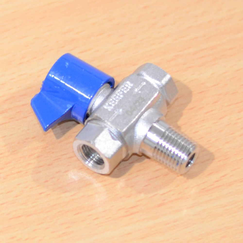 REGULATOR MANUAL CHANGEOVER VALVE