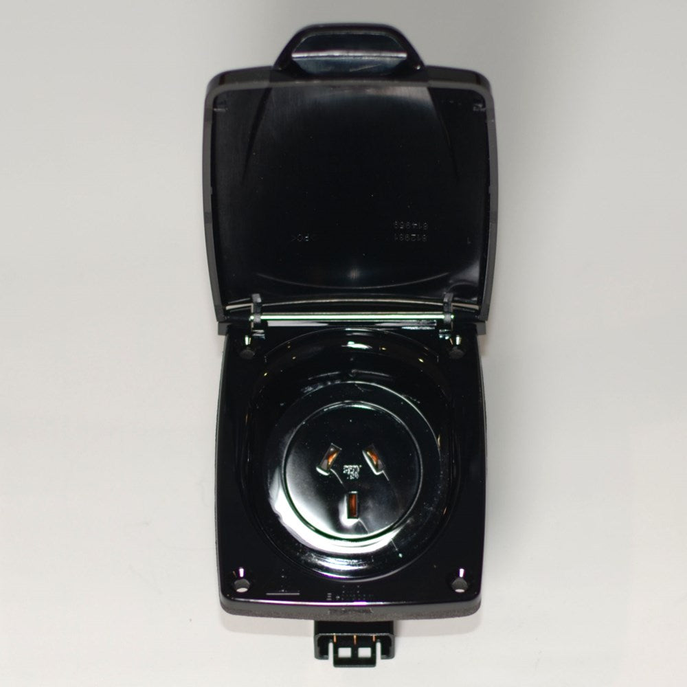 CMS BLACK 240 VOLT POWER OUTLET 10AMP