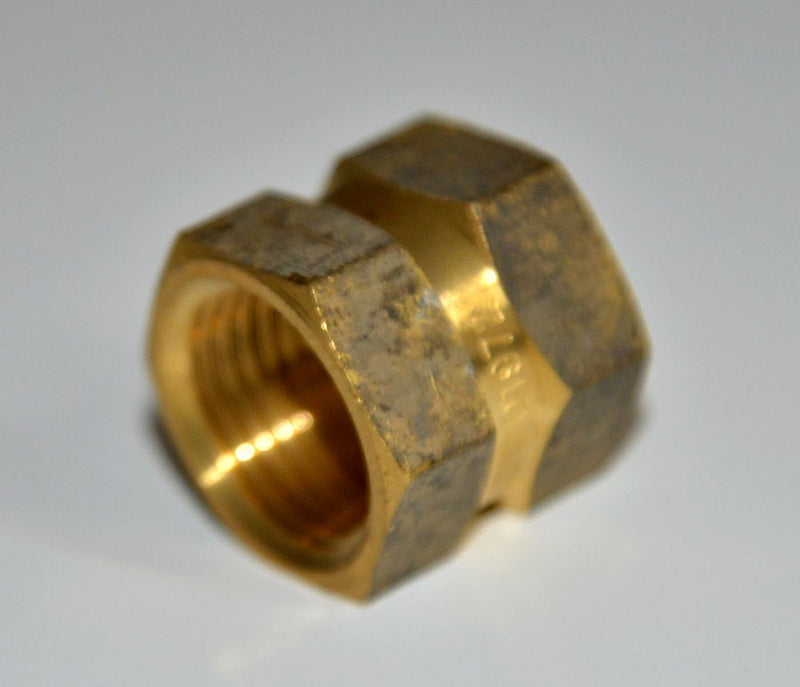 BRASS 1/2" BSPF HEX SOCKET [15mm]